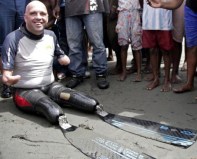 INDONESIA-FRANCE-DISABLED-SWIM-PEOPLE-CROIZON-PNG